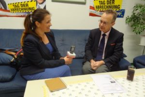 Wywiad z konsulem generalnym RP w Austrii. Wywiad z konsulem generalnym RP w Austrii.